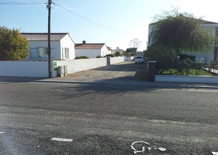 8 A10 Pers 4 Ch Herbaudiere Calme Proche Commerce Et Port *